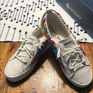 Sperry Women's Crest Vibe Platform Resort White  Canvas Sneakers